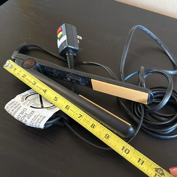 Chi Global Beauty Network Inc. Flat Iron - Picture 12 of 12